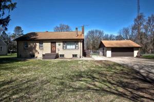 25693 State Road 23, South Bend, IN 46614