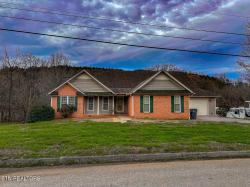 1031 Hickory View Drive Morristown, TN 37814