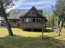 796 South Shore Rd Lapointe, WI 54850