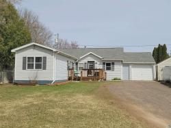 1411 Lincoln Ave Cloquet, MN 55720