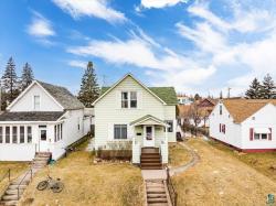 819 6Th Ave Two Harbors, MN 55616