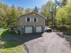 29 White Birch Road Harveys Lake, PA 18618