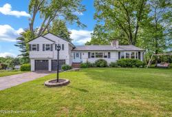 11 Highland Drive Dallas Township, PA 18612