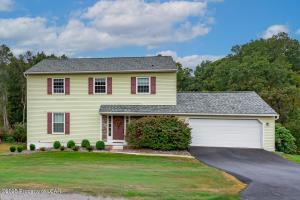 Photo of property at 31 Dorchester Drive