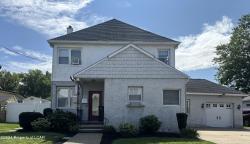 206 New Elizabeth Street Wilkes-Barre, PA 18702