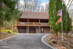 Photo of property at 119 Buck Ridge Drive