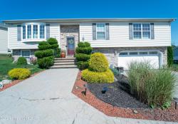 27 Sunset Drive Hazle Twp, PA 182022