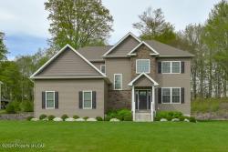 127 Stonefield Drive Jefferson Twp, PA 18436