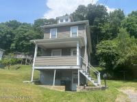 867 North Street Luzerne, PA 18709