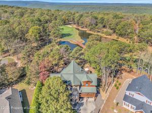 Photo of property at 5 Fernwood Circle