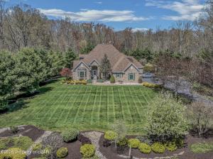 Photo of property at 8 Eight Iron Drive