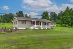 249 Farm House Lane Wapwallopen, PA 18660