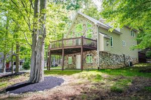 Photo of property at 79 Muskegon Circle