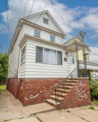 664 N Washington Street Wilkes-Barre, PA 18705