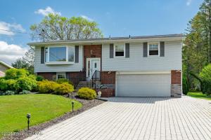 Photo of property at 691 Harvey Street
