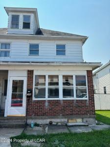 244 E Blaine Street Mcadoo, PA 18237