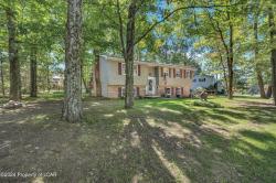 20 Farmhouse Road Mountain Top, PA 18707