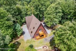 818 Park Avenue Mountain Top, PA 18707