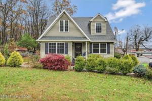 Photo of property at 321 St Anthonys Drive