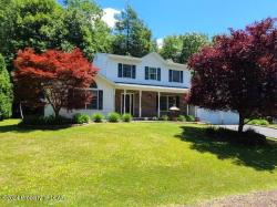 242 Sutherland Drive Mountain Top, PA 18707