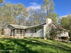 2407 Slocum Road Mountain Top, PA 18707
