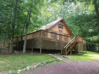 1244 Woodhaven Dr, White Haven, PA 18661