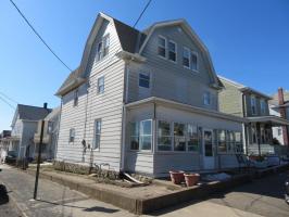 582 N Wyoming St, Hazleton, PA 18201