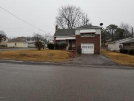 552 Muir Ave, Hazleton, PA 18201