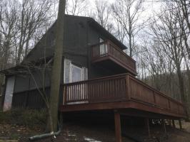 684 Tahoe Lane, Zion Grove, PA 17985