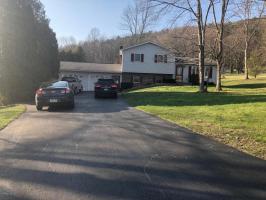 7 Lights Rd, Berwick, PA 18603