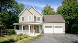 21 Oakmont Drive Old Orchard Beach, ME 04064