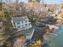 27 S Dyers Cove Road Harpswell, ME 04079