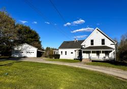 454 W River Road Waterville, ME 04901