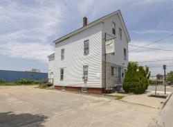 158 St John Street Portland, ME 04102