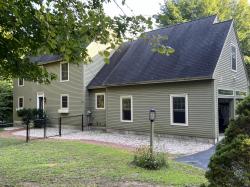 33 Canterbury Court Sanford, ME 04083