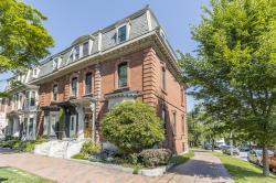 33 Deering Street Portland, ME 04101