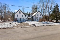 40 Lucy Knowles Road Chesterville, ME 04938