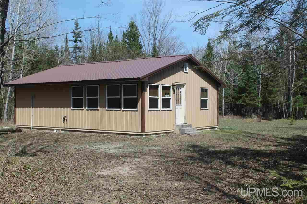 MLS 50080884 1832 N Cooper Rd Gulliver, MI 49840