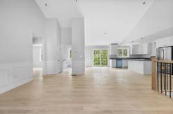 23 South St Leicester, MA 01611