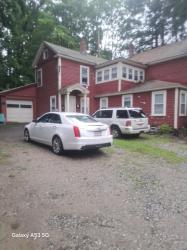 25 Crescent 2 West Boylston, MA 01583