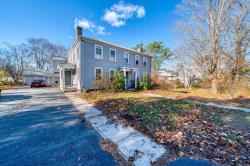 40 Bedford St Abington, MA 02351