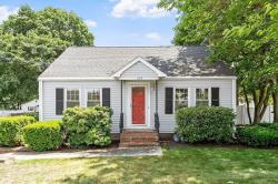 1154 East Street Dedham, MA 02026
