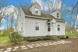 193 Clinton Rd Sterling, MA 01564
