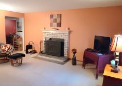 76 Granby Heights 76 Granby, MA 01033