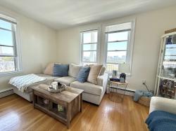 276 Bunker Hill St 3 Boston, MA 02129