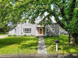 37 Wing Lane 2 Acushnet, MA 02743