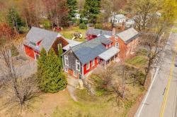 152 Goodale St West Boylston, MA 01583