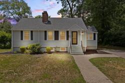 15 Intervale Rd Dedham, MA 02026