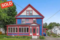 54 Vine St Leominster, MA 01453