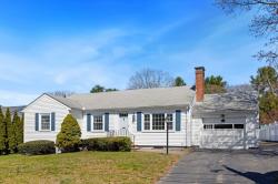 31 Hillcrest Rd Wakefield, MA 01880